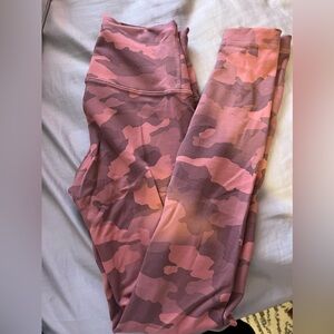 Lululemon wunder train high-rise 25” tight